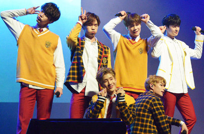 Astro Dibuat Terkejut Saat Jumpa Fans di Singapura, Ada Apa?