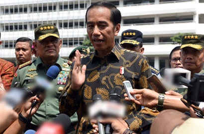 Anggaran Triliunan E-KTP Dikorupsi, Jokowi: Sekarang Jadi Bubrah