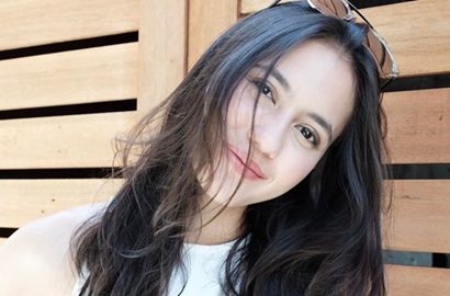 Dituding Sebar Gambar Porno Unggah Lukisan Soekarno, Pevita Pearce Minta Maaf