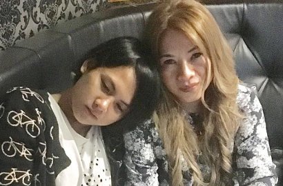 Pilih Tinggal di Jepang Bareng Ibunda, Benarkah Evelyn Sudah Muak dengan Aming?