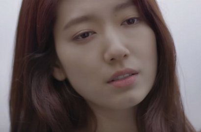 Kesepian, Park Shin Hye Nangis Frustasi di MV 'Wish' Jung Joon Il