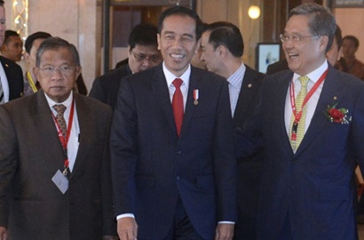 Jokowi Tawarkan Investasi, Pengusaha Korsel Lirik Proyek Pembangkit Listrik