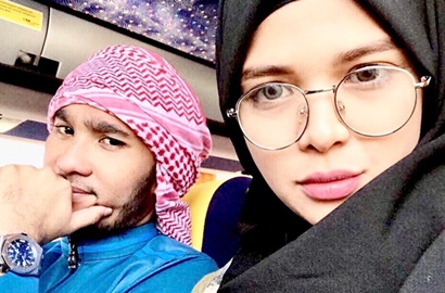 Mantan Suami Ayu Ting Ting Makin Mesra dengan Istri, Netter Beri Pesan Ini