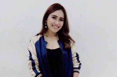 Tas Sederhana Ayu Ting Ting Harganya Puluhan Juta, Netter: Gak Mungkin Segitu