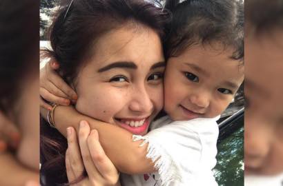 Ayu Ting Ting Tulis Surat Minta Maaf ke Bilqis, Sebut Bunda Kode-Kode Kangen Raffi?
