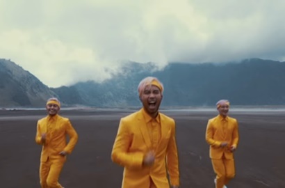 Tampil Ngejreng di MV 'Definisi Bahagia', Vidi Aldiano Syuting di Planet Mars?
