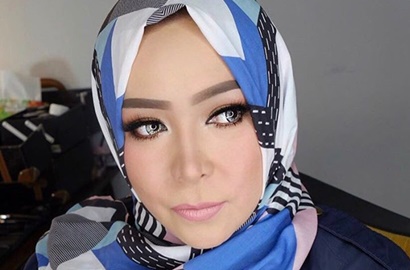 Kenang Nike Ardilla Lewat Video Haru Ini, Melly Goeslaw Bikin Netter Nangis