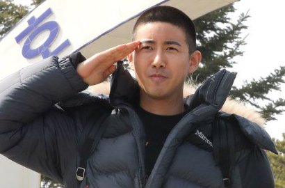 Foto Pertama Dirilis, Begini Penampilan Kwanghee di Pelatihan Wamil