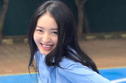 Cantik Over Dosis, Natasha Wilona Dipuji Mirip Seolhyun Pakai Seragam di 'Anak Sekolahan'