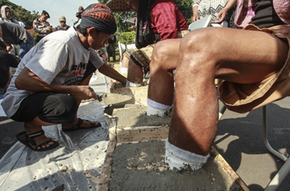 Seorang Petani Kendeng Meninggal Dunia, Jokowi Tunjukkan Bela Sungkawa