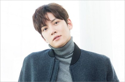 Ji Chang Wook Kumpul dan Minum Bareng Kim Rae Won, Lee Jong Hyun dan Choi Tae Joon