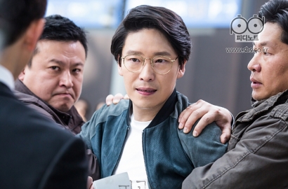 Nomor Tahanan di 'Defendant' Ini Dianggap Sindir Park Geun Hye-Choi Soon Sil?