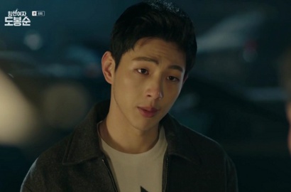 Bukan Cuma Hyungsik, Senyum Ji Soo di 'Strong Woman' Tak Kalah Bikin Meleleh