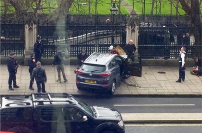 Lima Orang Tewas, Begini Kronologi Aksi Tabrak dan Penikaman di London