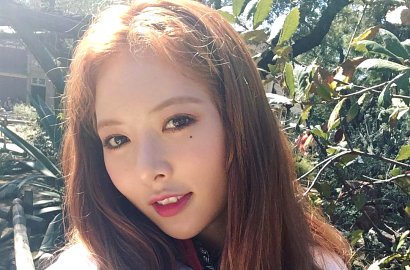 Umbar Belahan Dada di Foto Baru, HyunA Disindir Oplas Payudara