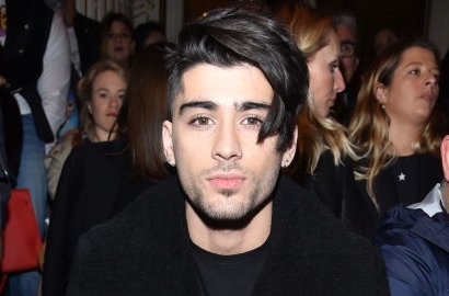 Hindari Ratusan Penggemar di Paris, Zayn Malik Ngumpet di Keranjang Pakaian Kotor