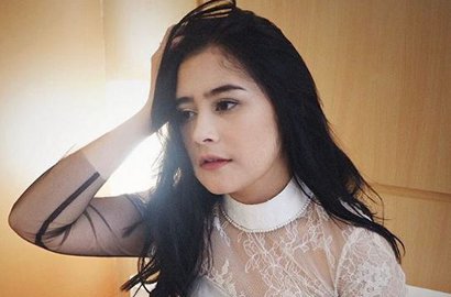 Heboh Video Prilly Latuconsina 'Dilamar' dan Dihadiahi Ciuman Bertubi