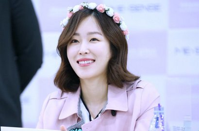 Cantik dengan Rambut Pendek, Intip Hasil Pemotretan Seo Hyun Jin di Bali
