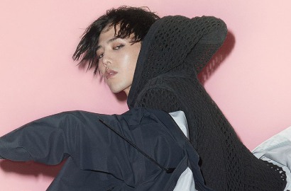 Berbeda 180 Derajat, Ini Wajah G-Dragon di Foto Iklan Baru