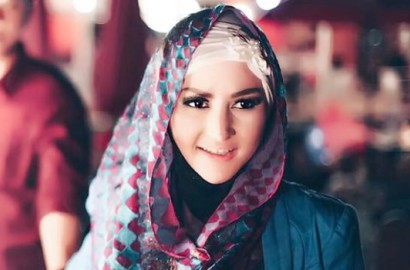 Bangun Rumah Megah di Pedesaan, Cynthiara Alona Bikin Netter Prihatin