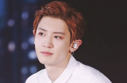 Beruntungnya Cewek Rusia Cantik Ini Bisa Foto Bareng Chanyeol di Moscow