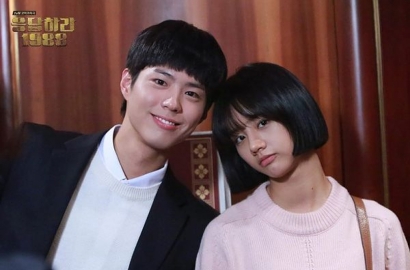 Hyeri Curhat Hidungnya Jadi Alasan Susah Cium Bibir Park Bo Gum di 'Reply 1988'