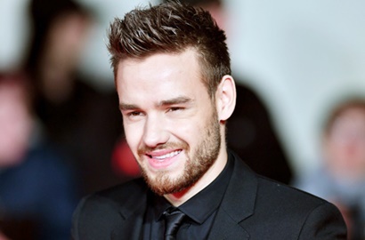 Bikin Meleleh, Liam Payne Pamer Foto Peluk Anak Pertamanya