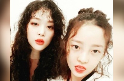 'Berulah' Lagi, Sulli dan Hara Ciuman Bibir di Pesta Ulang Tahun