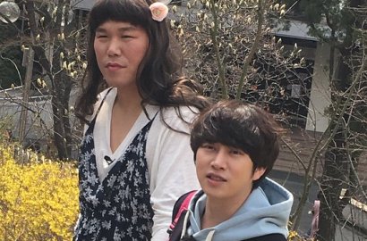 Syuting 'Ask Us Anything', Kocaknya Heechul dan Seo Jang Hoon Jadi Pasangan Remaja