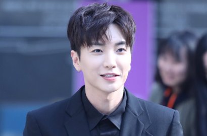 Unggah Foto Kontroversial Ini, Leeteuk SuJu Banjir Hujatan Netter