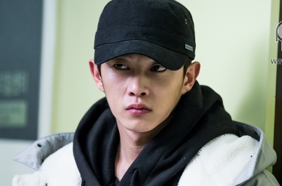 Dramanya Sukses, Kim Min Suk Justru Stres Berat Syuting 'Defendant' Gara-Gara Ini