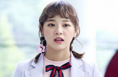 Kesal Dituding Oplas Kelopak Mata, Kim Sejeong Nekat Lakukan Ini