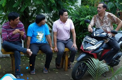 Pamer Selfie Bareng, Agus Kuncoro cs Bikin Fans 'Dunia Terbalik' Heboh