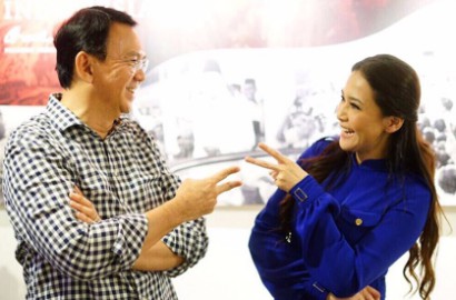 Maia Kembali Foto Bareng Ahok dan Kunci Kolom Komentar, Netter Puji Lebih Bijak dari Dhani