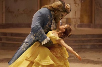 Penonton 'Beauty and The Beast' Heboh Atap Bioskop XXI Ambrol