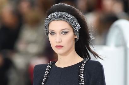 Bella Hadid Mengaku Bangga Menjadi Seorang Muslim