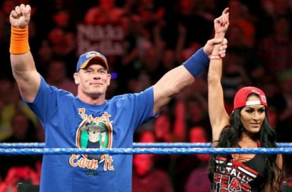 Romantis Banget, Pengulat John Cena Lamar Kekasihnya di Atas Ring