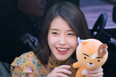 IU Bosan Pacari Oh Hyuk di Teaser Single Pre-Rilis, Netter: Legenda Segera Lahir