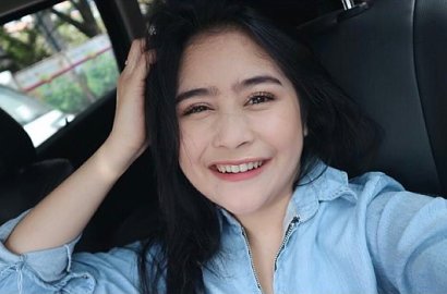 Tutup Mata Pakai Sandal Jepit Hingga Kaos, Reaksi Penonton 'Danur' Ini Bikin Prilly Ngakak