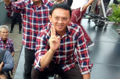 Ahok Ungkap Gus Dur Ingin Ada Gubernur Keturunan Tionghoa