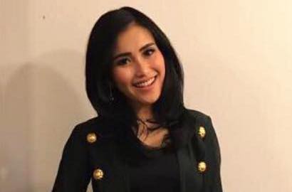 Pakai Busana Rancangan Bella Shofie, Ayu Ting Ting Banjir Sindiran