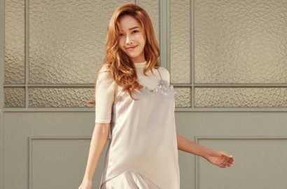 Kenakan Pakaian dari Brand Sendiri, Cantiknya Jessica Bikin Terpukau