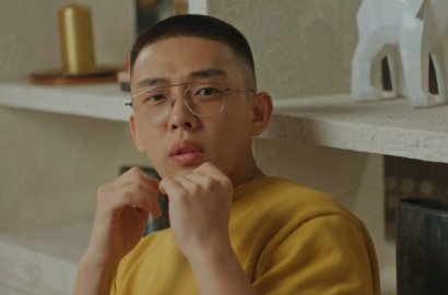 Makin Kocak Bareng Lim Soo Jung, Yoo Ah In Malah Kecelakaan di 'Chicago Typewriter'