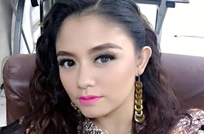 Selamat! Anak Ketiga Tika Eks T2 Telah Lahir