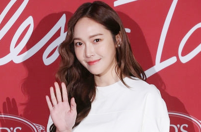 Umbar Pundak Mulus, Begini Penampilan Jessica di Red Carpet Influence Asia 2017