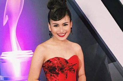 Ayu Ting Ting Pamer Video Berdzikir Pakai Tasbih Berkilauan, Netter: Ibadah Kok Riya'