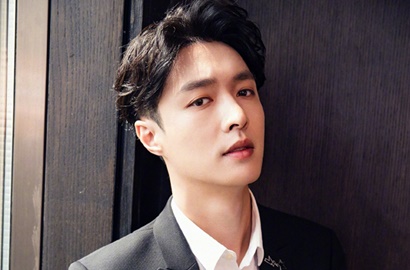 Bak Eksekutif Muda, Lay EXO Super Ganteng di Pemotretan Ini