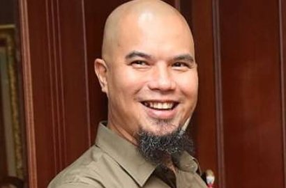 Sindir Penista Agama dan Teroris, Ahmad Dhani Curhat Soal Kiriman Bom Buku