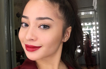 Heboh Foto Dipangku Cowok, Nikita Willy Akhirnya Beri Penjelasan Lewat Blog