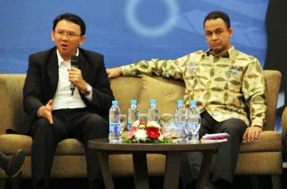 Ahok dan Anies Saling Ungkapkan Hal Menyentuh Hati dalam Debat Final